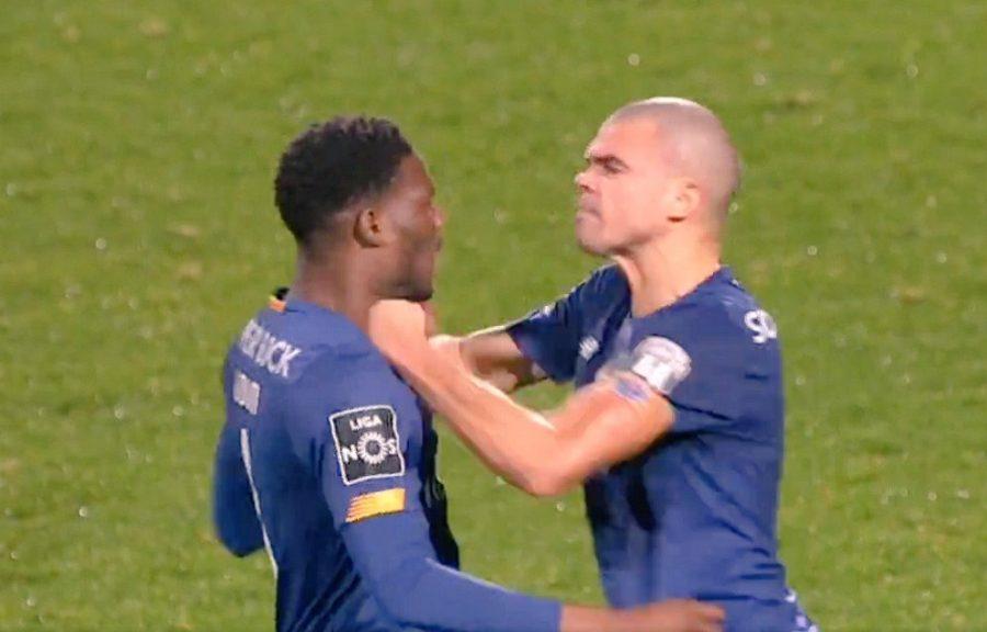 video-/-not-only-with-the-opponent,-pepe-becomes-aggressive-even-with-the-teammate-&-amp;-euml;-s