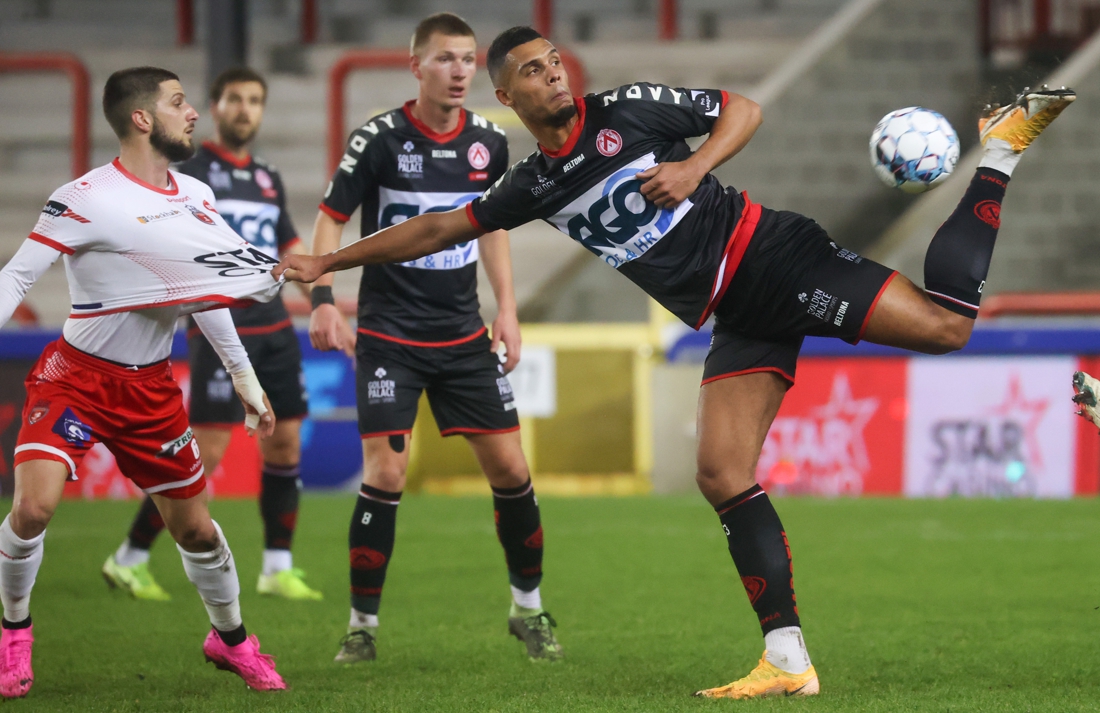 kv-kortrijk-books-a-comfortable-derby-victory-against-mouscron-and-deals-with-relegation-ghost