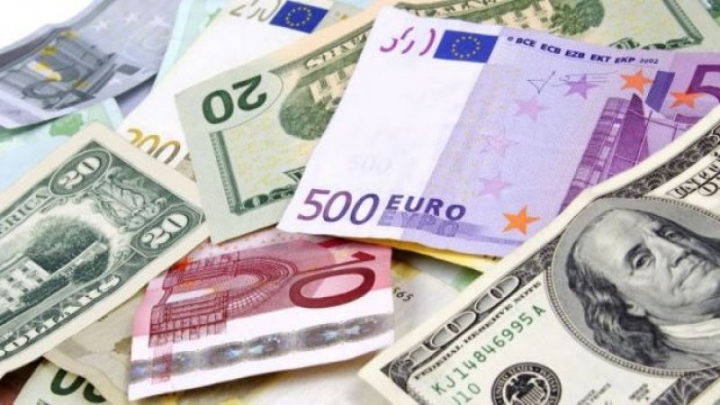 اليورو-يعادل-الدولار-لأول-مرة-منذ-نحو-20-عامًا