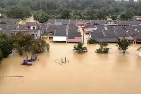 الصين:-مقتل-شخص-وفقدان-8-إثر-فيضانات-مفاجئة