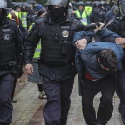 mas-de-680-detenidos-en-nuevas-protestas-contra-la-movilizacion-de-putin