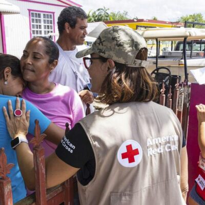la-cruz-roja-americana-evalua-danos-en-casas-afectadas-por-el-huracan-fiona
