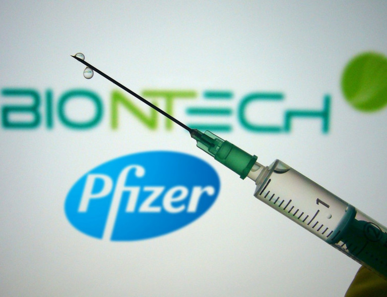 companiile-biontech-si-pfizer-propun-ca-ue-sa-plateasca-jumatate-din-pretul-fiecarei-doze-de-vaccin-anti-covid-anulate