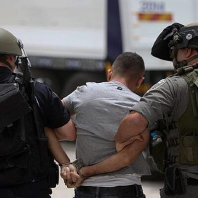 الاحتلال-يعتقل-30-مواطنًا-من-الضفّة-بينهم-صحافية-وعمّال-من-قطاع-غزّة