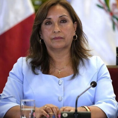 Το-Κογκρέσο-του-Περού-απέρριψε-δύο-προτάσεις-αποπομπής-της-προέδρου-Μπολουάρτε