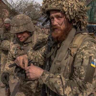 guerre-en-ukraine-:-sans-l’aide-americaine,-kiev-«perdra-la-guerre»,-previent-zelensky