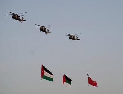 القوات-المسلحة-تحتفل-باليوم-الوطني-للعلم-الأردني