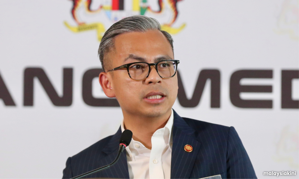fahmi:-govt-to-draft-new-bill-to-enhance-security-at-country’s-entry-points