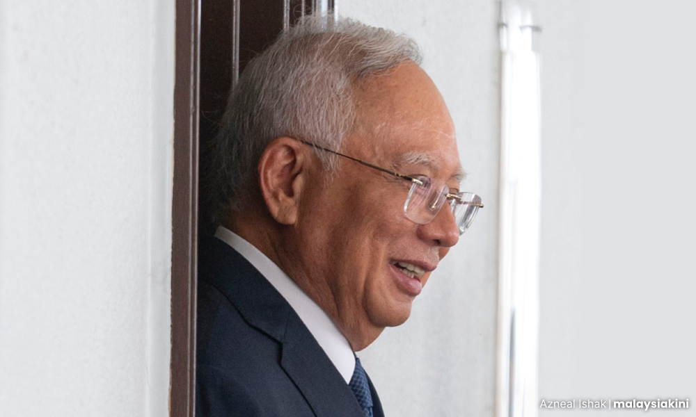 yoursay-|-the-great-royal-addendum-mystery-in-najib’s-house-arrest
