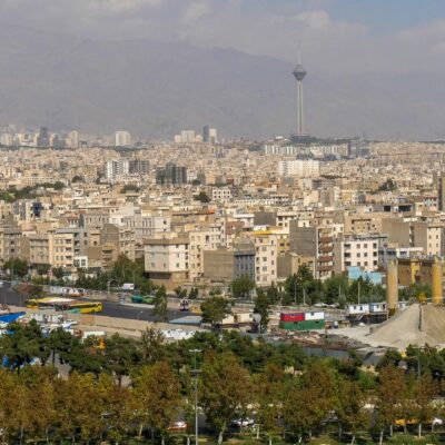 media:-izrael-uderzyl-na-cel-w-iranie,-eksplozje-slyszane-w-poblizu-miasta-isfahan