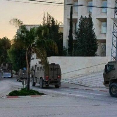 قوات-الاحتلال-تُحاصر-مخيم-نور-شمس-في-طولكرم