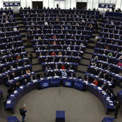 o-kresla-v evropskem-parlamentu-se-bude-uchazet-30 subjektu