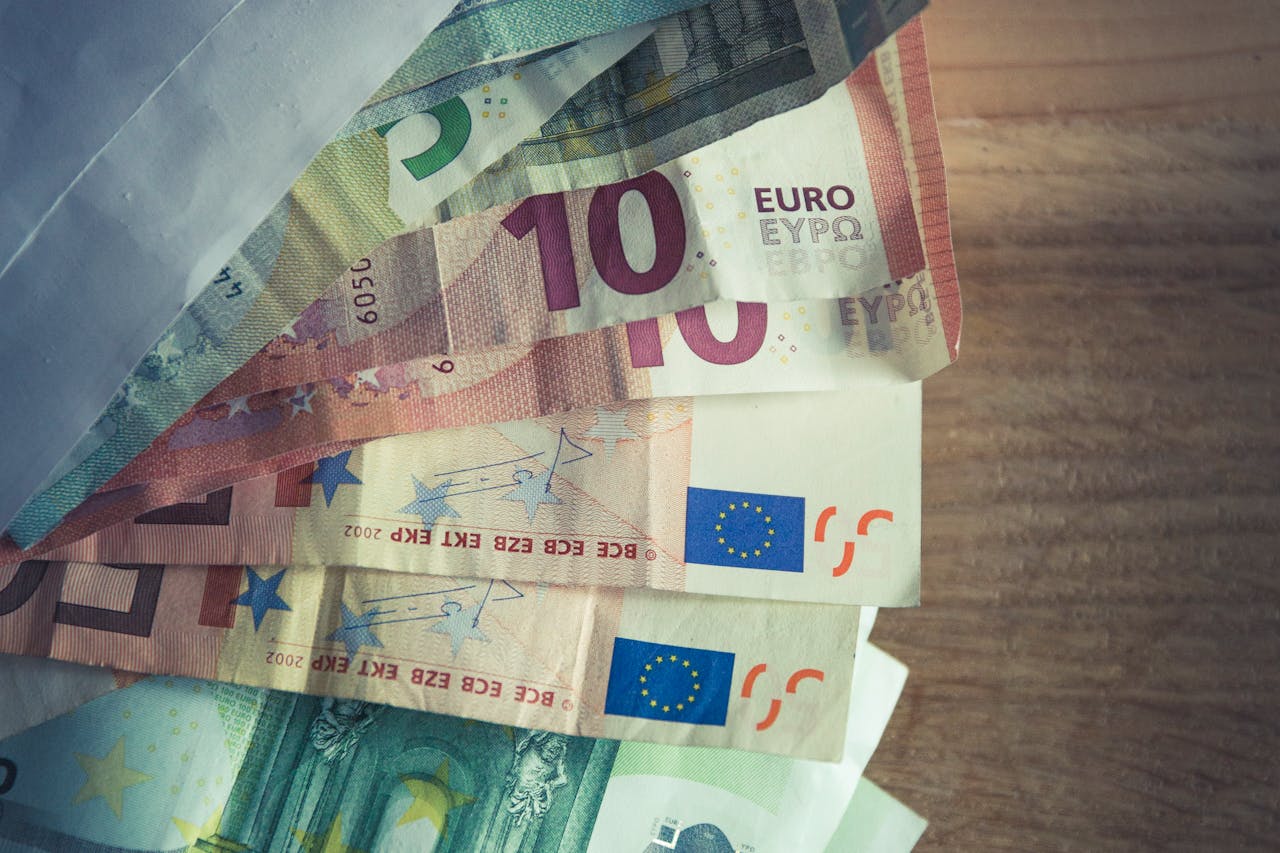questa-banconota-da-5-euro-vale-una-piccola-fortuna:-scopri-qual-e