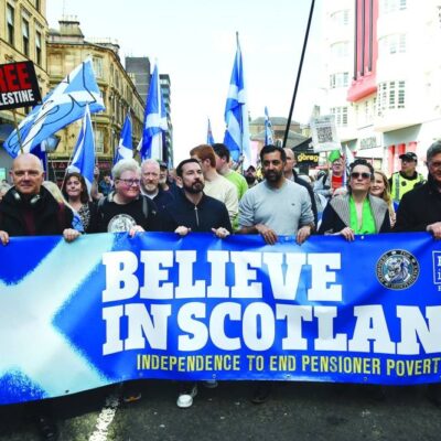 scottish-independence-supporters-seek-to-inject-life-into-faltering-campaign