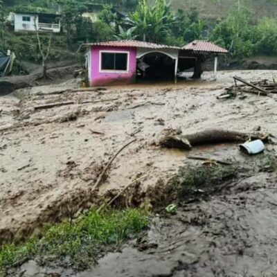 30-familias-afectadas-por-un-aluvion-en-el-canton-alausi