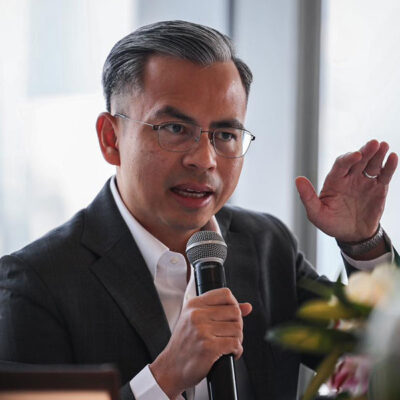 5g:-govt-to-make-important-announcements-soon,-fahmi-says
