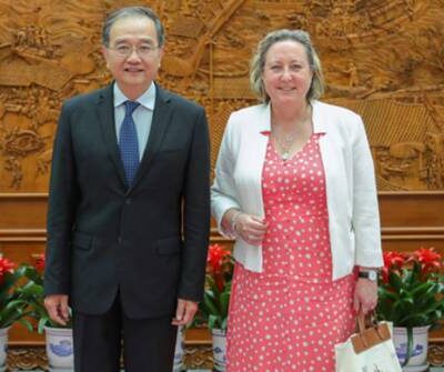 外交部副部長鄧勵晤卓雅敏　強調香港事務屬中國內政反對外部干涉