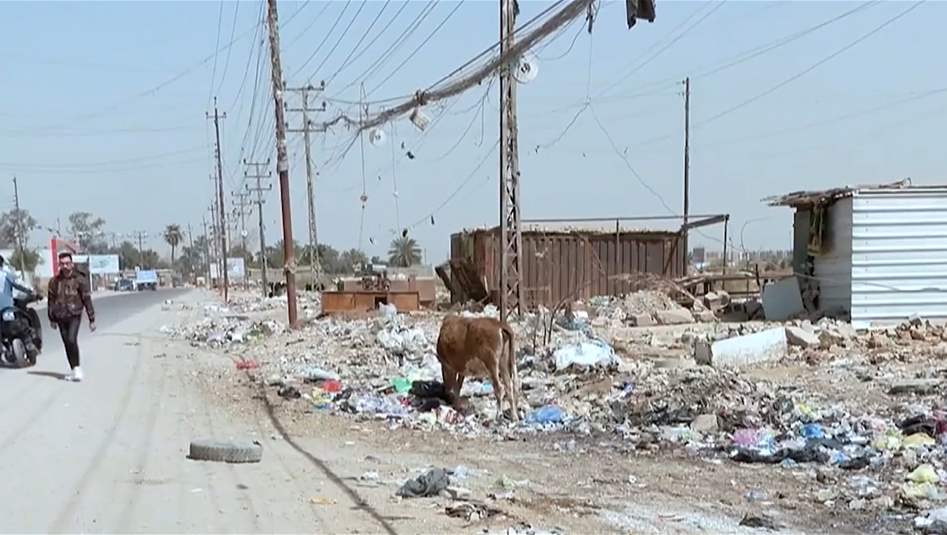 النفايات-تنتشر-على-طرقات-بغداد-والمواطنون-مستاؤون