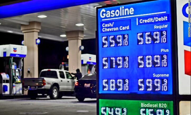 precio-de-la-gasolina-en-florida-establece-record-para-2024