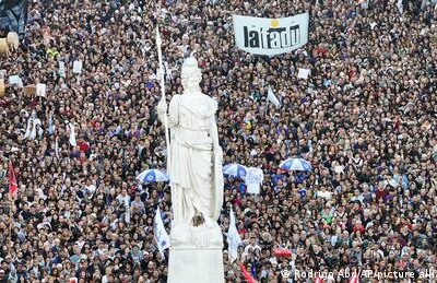 proteste-in-argentinien:-wie-angezahlt-ist-prasident-milei?