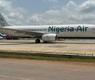 efcc-arrests-nigeria’s-former-aviation-minister-over-alleged-n8bn-nigeria-air-fraud