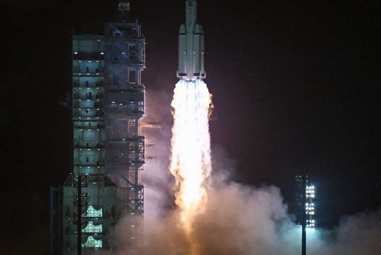 despega-la-mision-espacial-china-shenzhou-18