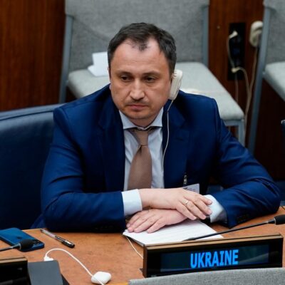 korrupsjonsanklaget-ukrainsk-minister-vil-ga-av