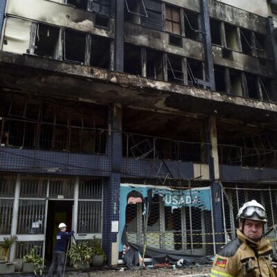 incendio-en-hotel-en-el-sur-de-brasil-deja-10-muertos