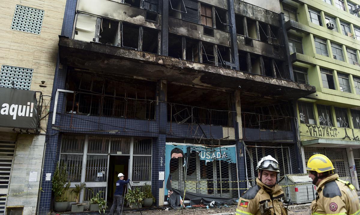incendio-en-hotel-en-el-sur-de-brasil-deja-10-muertos
