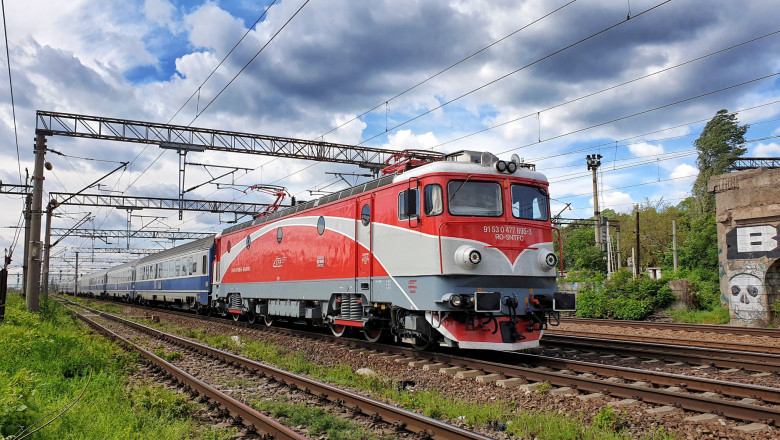 un-tren-care-circula-pe-ruta-pitesti-bucuresti-nord-a-ajuns-la-destinatie-cu-o-intarziere-de-310-minute