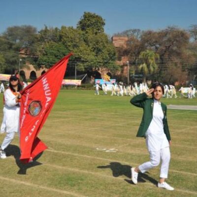 us-diplomats-take-part-in-cricketing-activity-at-kinnaird-college-ground