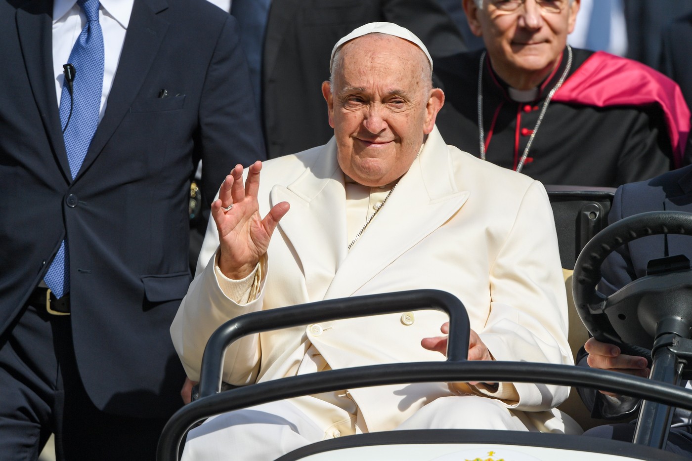 papa-francisc-a-vizitat-venetia,-fiind-prima-sa-calatorie-de-la-inceputul-anului-din-cauza-problemelor-de-sanatate