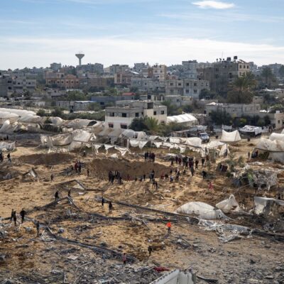 pelo-menos-19-palestinianos-mortos-em-bombardeamentos-em-rafah