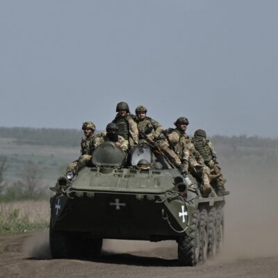 linia-fierbinte-a-frontului.-soldatii-ucraineni-se-retrag-din-fata-rusilor-in-trei-localitati-din-donetk,-spune-seful-armatei-kievului