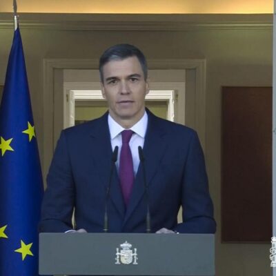 pedro-sanchez-confirma-que-seguira-al-frente-del-gobierno-en-espana-tras-una-reflexion