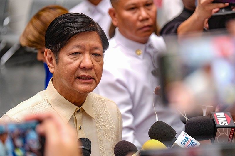 marcos-visits-mindanao,-says-afp-now-peace-fighters