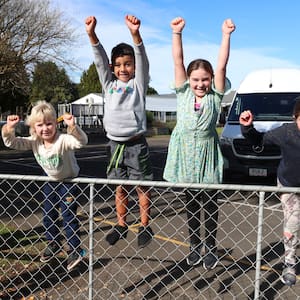 whanganui-district-council-signs-off-speed-limit-reductions-around-schools