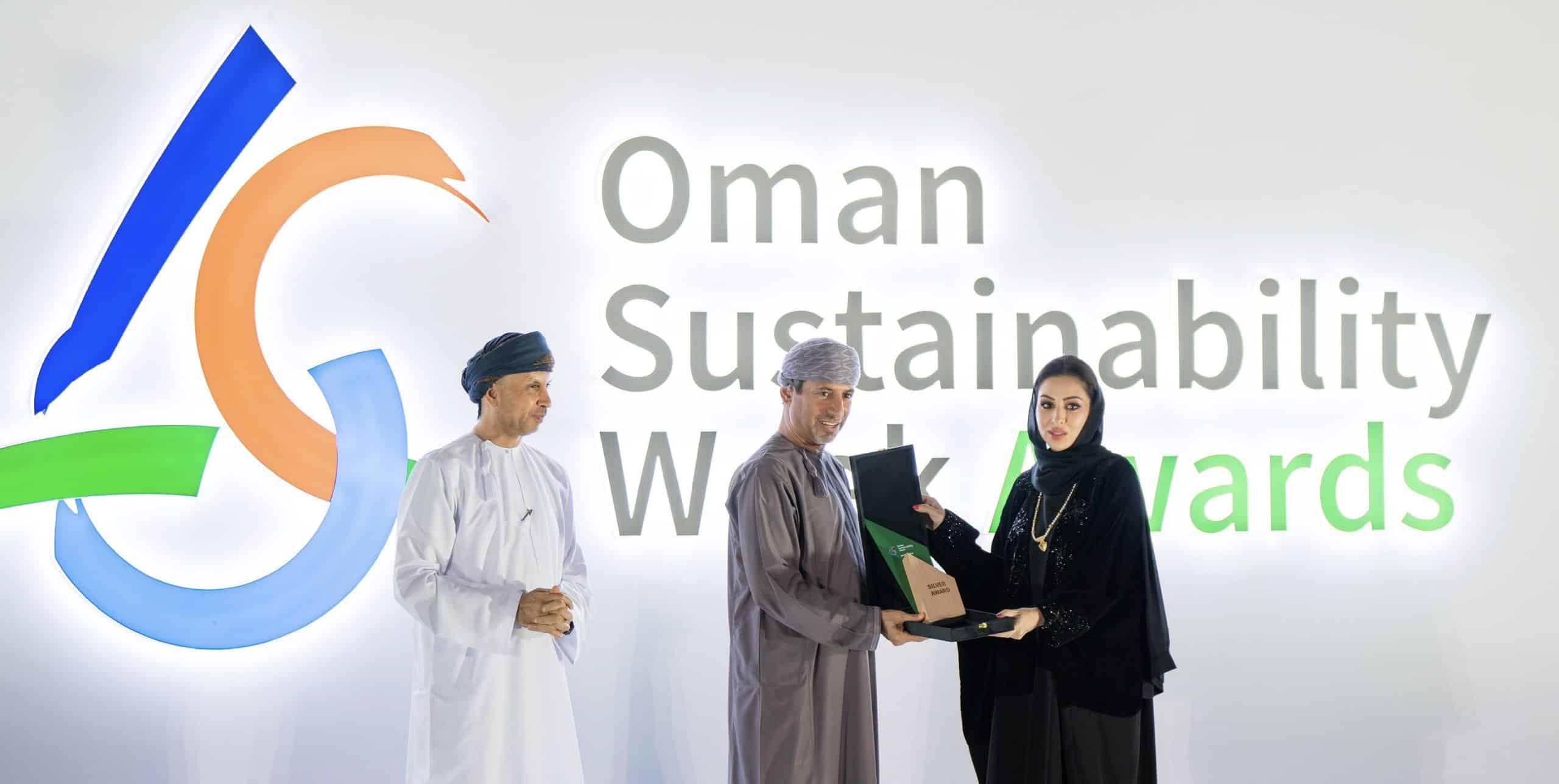 في-أسبوع-عمان-للاستدامة:-عمانتل-تبرز-دورها-كشركة-رقمية-رائدة