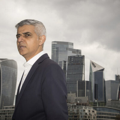 Λονδίνο:-Επανεξελέγη-δήμαρχος-για-τρίτη-φορά-ο-Σαντίκ-Καν