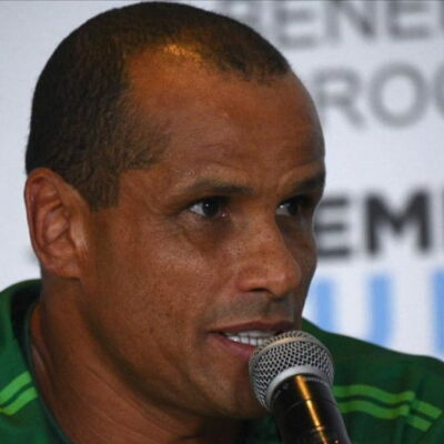 эпл:-rivaldo-warns-arsenal-could-miss-out-on-brazilian-star-to-man-city
