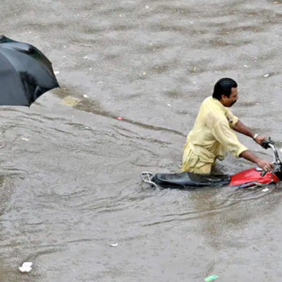 pakistan-records-‘wettest-april’-in-more-than-60-years:-weather-agency