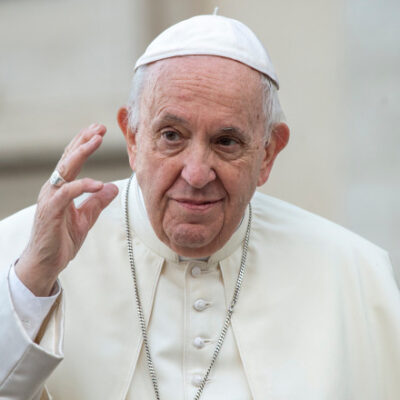papa-francisc-a-transmis-un-mesaj-de-paste-credinciosilor:-„domnul-inviat-sa-i-mangaie-pe-cei-aflati-in-incercare”
