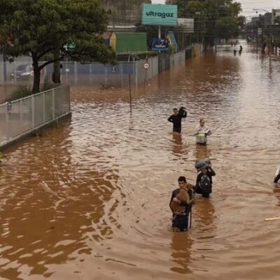 brazil-mounts-frantic-rescue-effort-as-flooding-kills-66