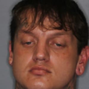 wellington-police-searching-for-wanted-man-norton-kaine-kinnaird