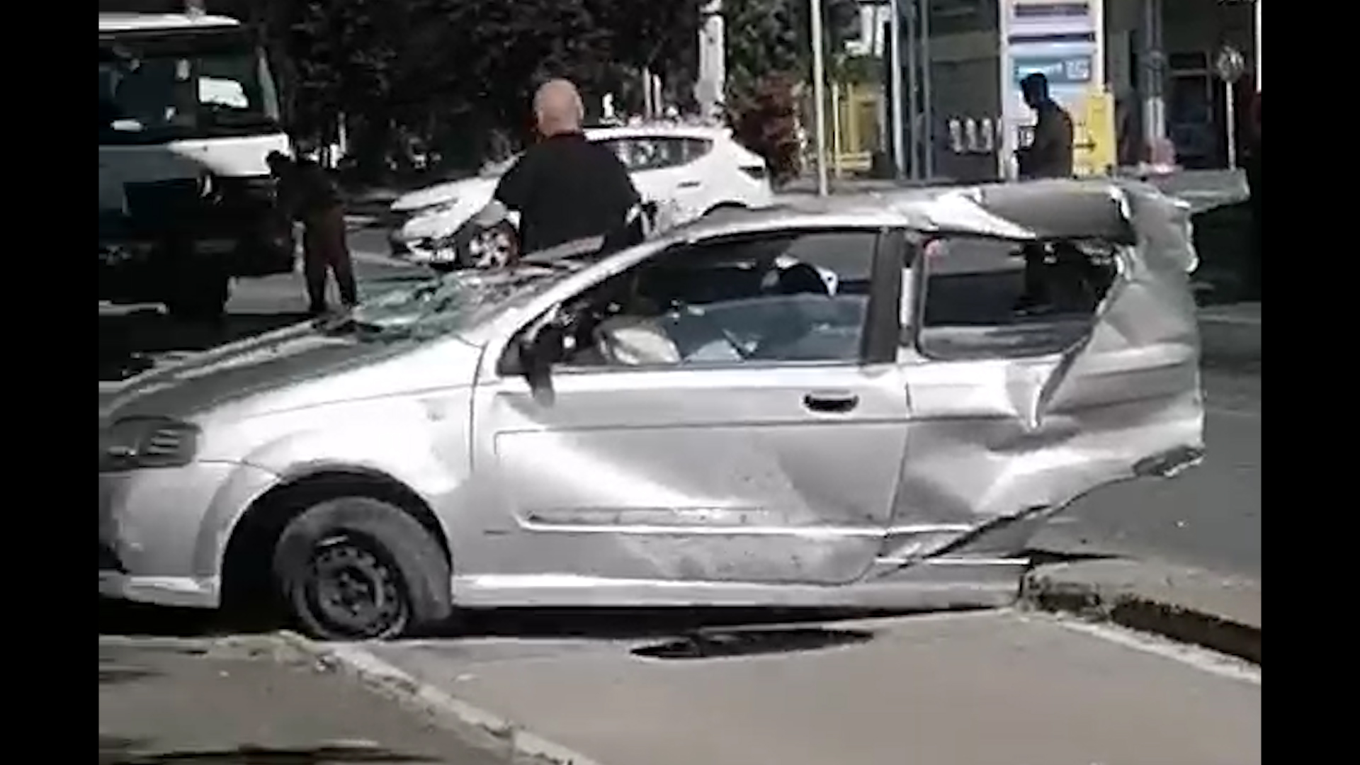 Сообраќајка-кај-Влајко-на-Партизанска,-повреден-возач-|-Kanal 5
