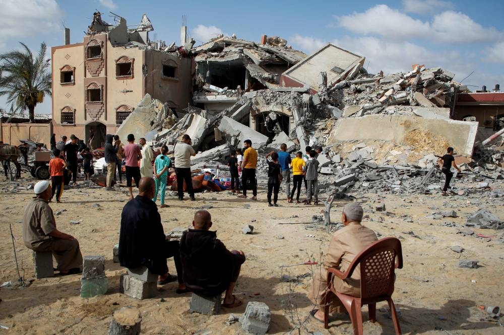 defiant-israel-strikes-rafah-despite-hamas-ceasefire-nod