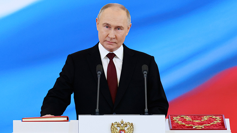 Ο-Βλαντίμιρ-Πούτιν-ορκίστηκε-για-μια-πέμπτη-θητεία-στον-προεδρικό-θώκο