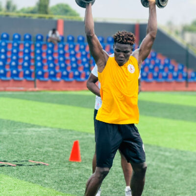 former-great-olympics-star-maxwell-abbey-quaye-trains-with-totti-laryea