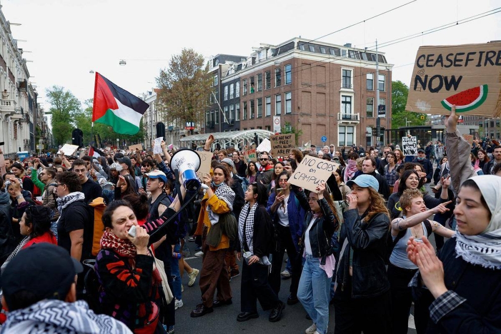 europe-student-gaza-protests-spark-clashes,-arrests