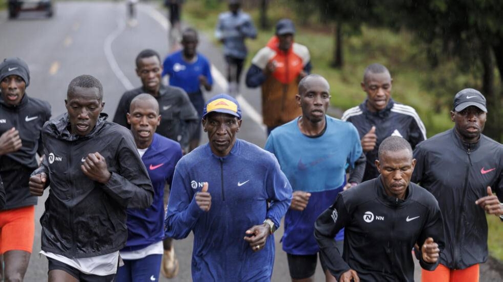 chasing-third-olympic-gold:-for-kipchoge,-the-road-starts-in-kenya’s-rift-valley